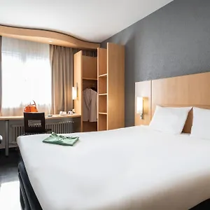 Ibis Centre Gare 3* Γενεύη